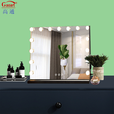 Specchio di vanità a LED con lampadina e stile di design alla moda