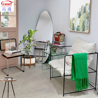Stile moderno Specchio di metallo da rasatura in argento per salone di bellezza in hotel bagno