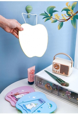 Lo specchio cosmetico perfetto per la vita quotidiana