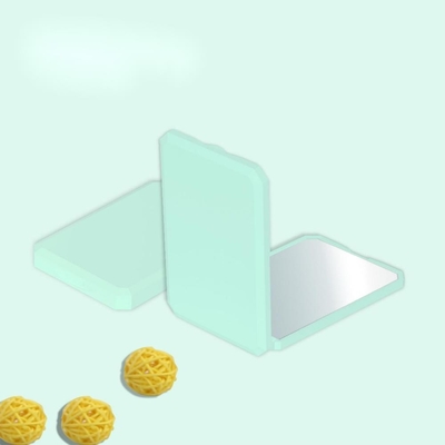 Ogni giorno Specchio di vetro di plastica Make-up pieghevole Viaggiare Specchio a forma di cuore Logo