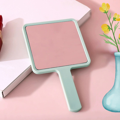Specchio per mani cosmetici per viaggi personalizzato con logo extra e vantaggi di trucco in stile moderno