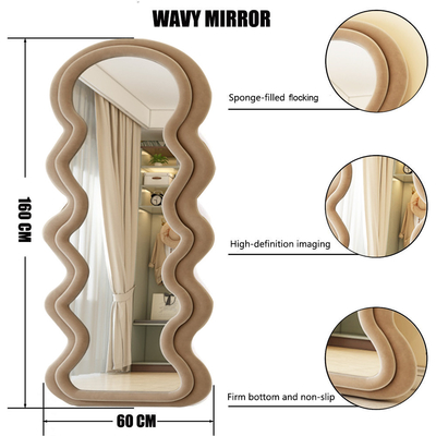 Stile di design contemporaneo Specchi decorativi per pareti di grandi dimensioni