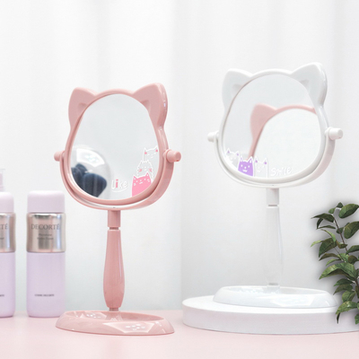 Scatena il tuo potenziale di bellezza con il nostro specchio di trucco professionale