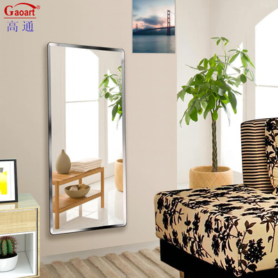 Specchio di vestiario rettangolare per un design elegante e snello
