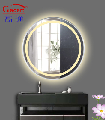 Migliora la tua esperienza in bagno con il nostro specchio LED
