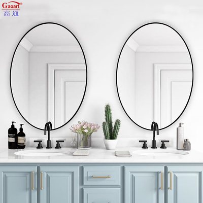 Specchio in cornice conveniente e elegante per l'arredamento e l'arredamento di case moderne
