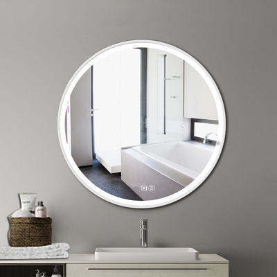 Trasforma il tuo bagno con il nostro specchio LED ad alte prestazioni