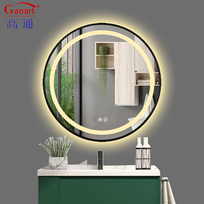Migliora la tua esperienza in bagno con il nostro specchio LED