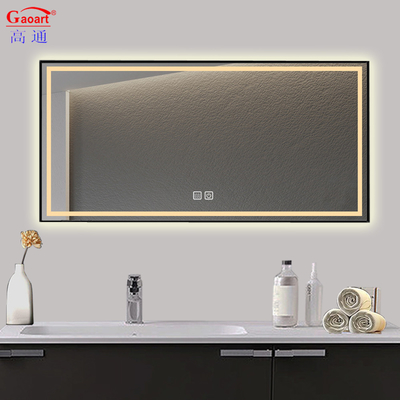 Trasforma il tuo bagno in uno spazio lussuoso con lo specchio LED