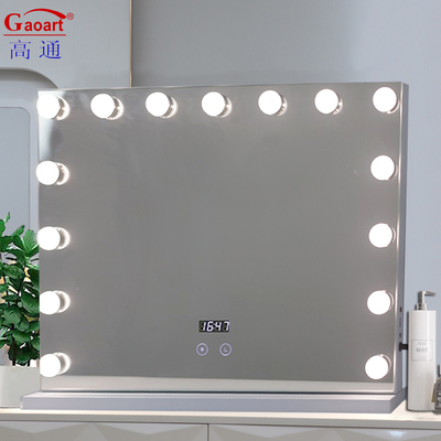 Rilancia la tua vanità con l'illuminazione ad alte prestazioni Hollywood Mirror