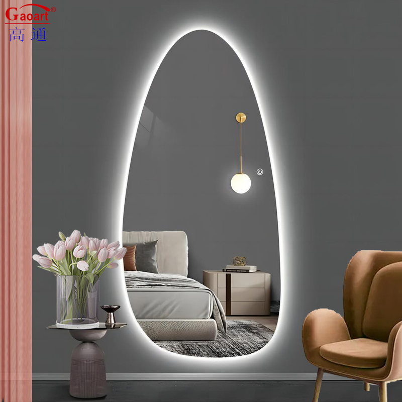 Decorazione personalizzata a LED per il bagno Specchio di design moderno Stile illuminato portatile