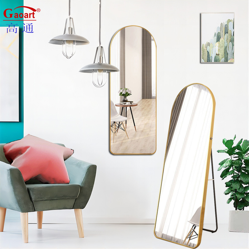 Specchio a LED per il rivestimento in taglia personalizzata