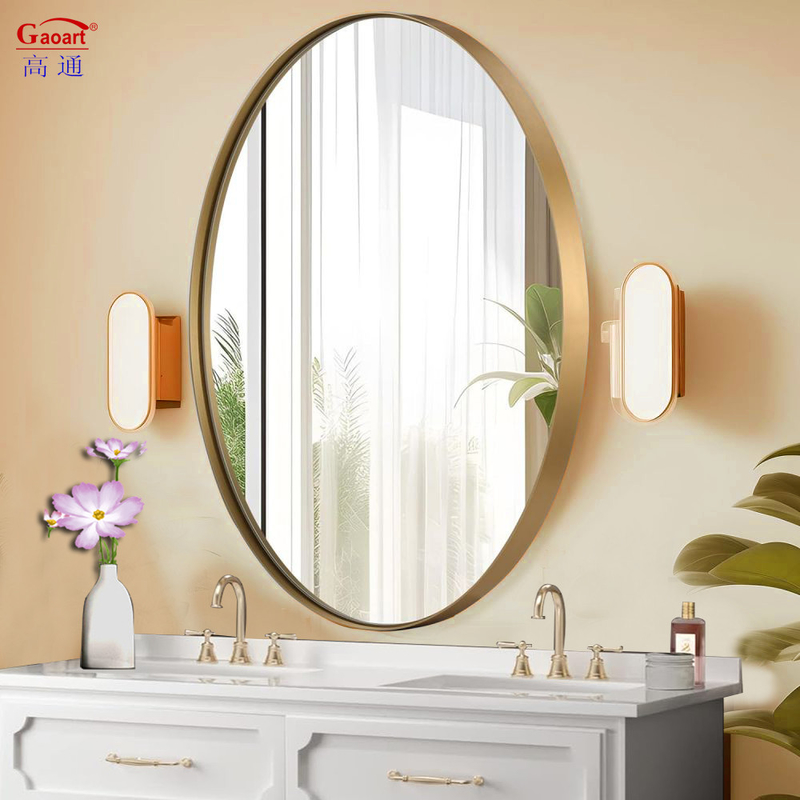 Disponibile uno specchio a cornice elegante e resistente per l'arredamento moderno